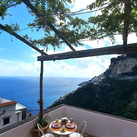 Casa Sopramare Con Terrazzo Panoramico Holiday home