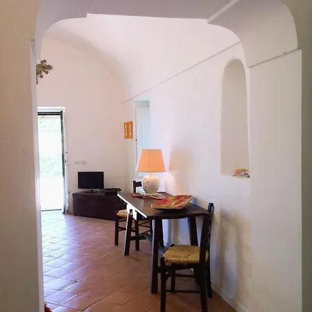 Casa Sopramare Con Terrazzo Panoramico Hébergement de vacances *