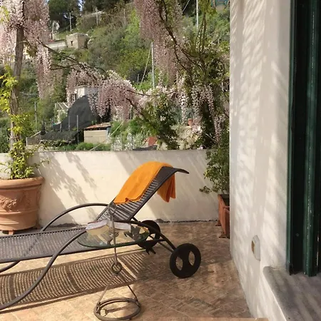 Casa Sopramare Con Terrazzo Panoramico * Амальфі